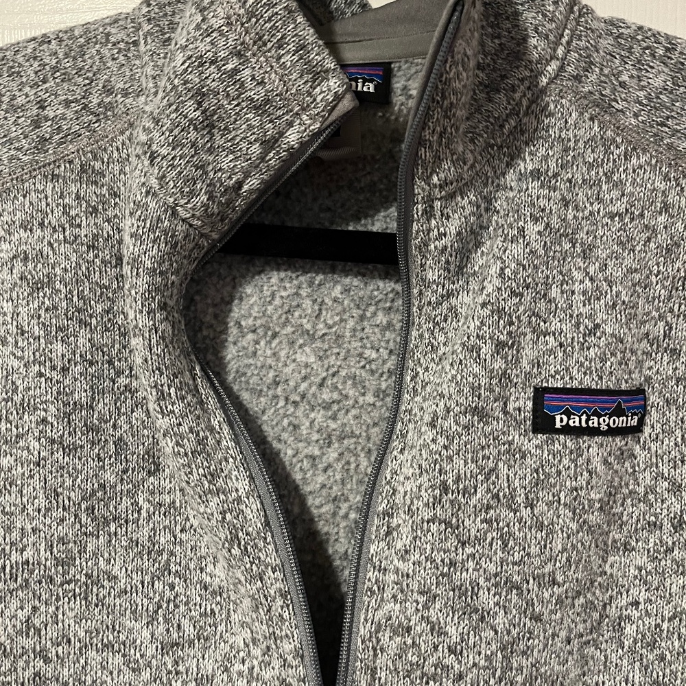 Patagonia Women’s 1/4 zip Sweater